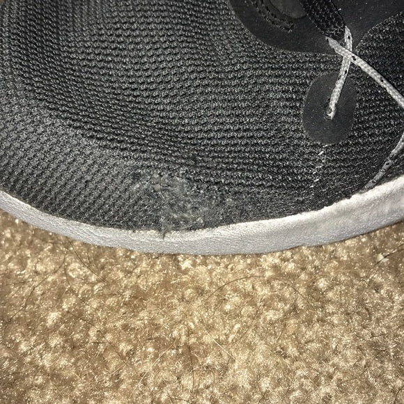 Nike Fury 2 shoes - Picture 3 of 3